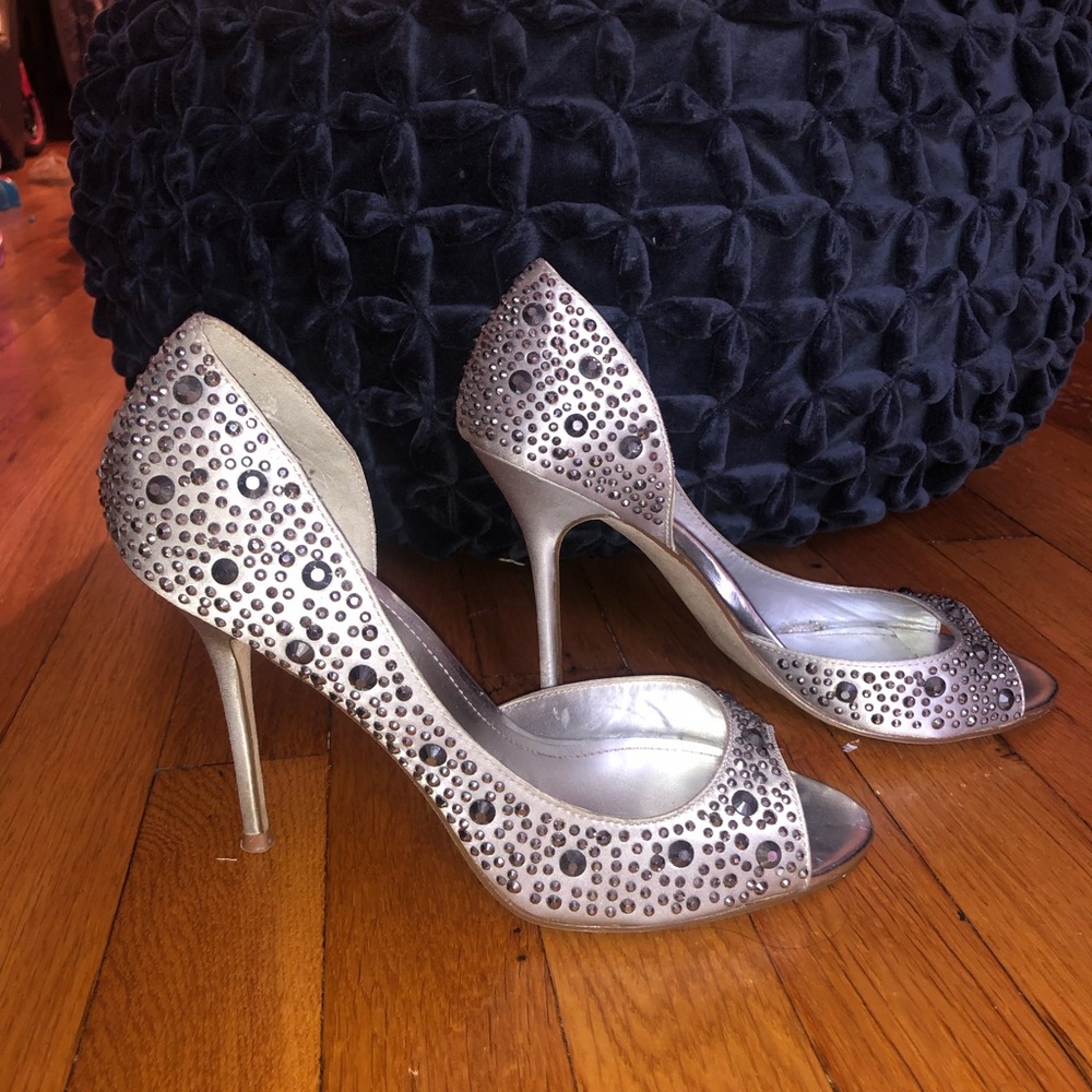 Aldo silver peep toe dress sandal